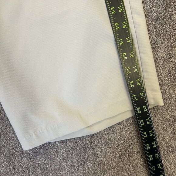 adidas Men's Chino Shorts 11" Inseam Ivory Climacool Pockets Belt Loops Size 32 - Picture 14 of 16